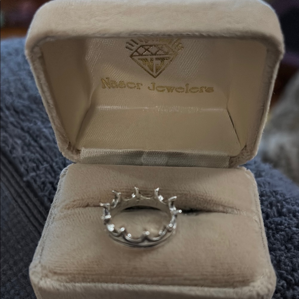 Silvertone Crown Ring
